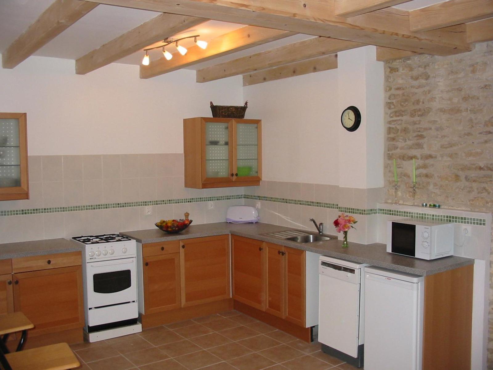 Le Noisetier At Les Hiboux Gites Chef-Boutonne Esterno foto